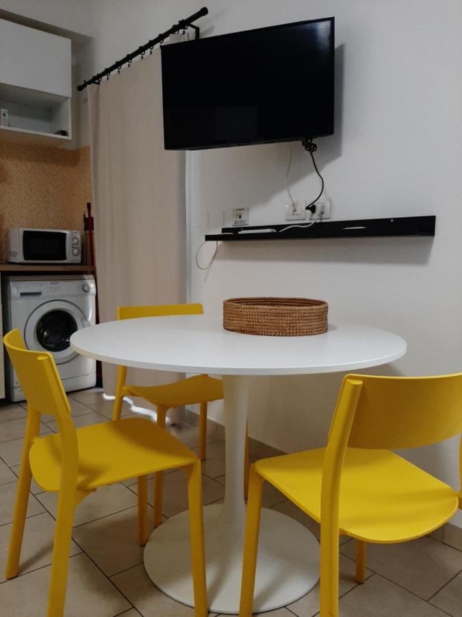 Apartment Open Space A 5 Minuti Dalla Di Rimini! - Homeunity *
